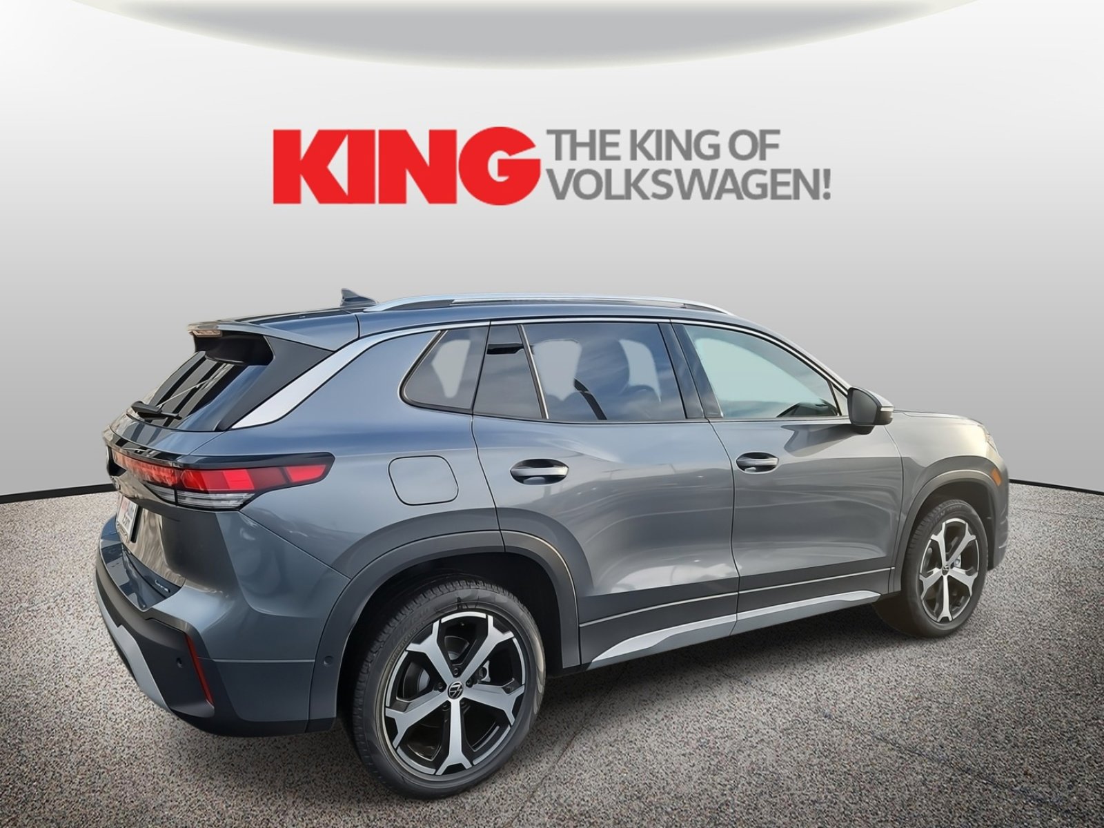 New 2026 Volkswagen Tiguan SE image 3