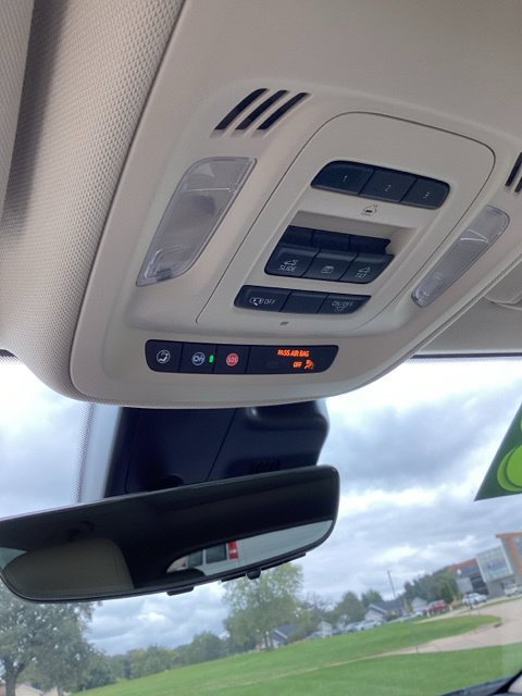 Used 2023 Buick Envision Avenir AWD/4WD image 15