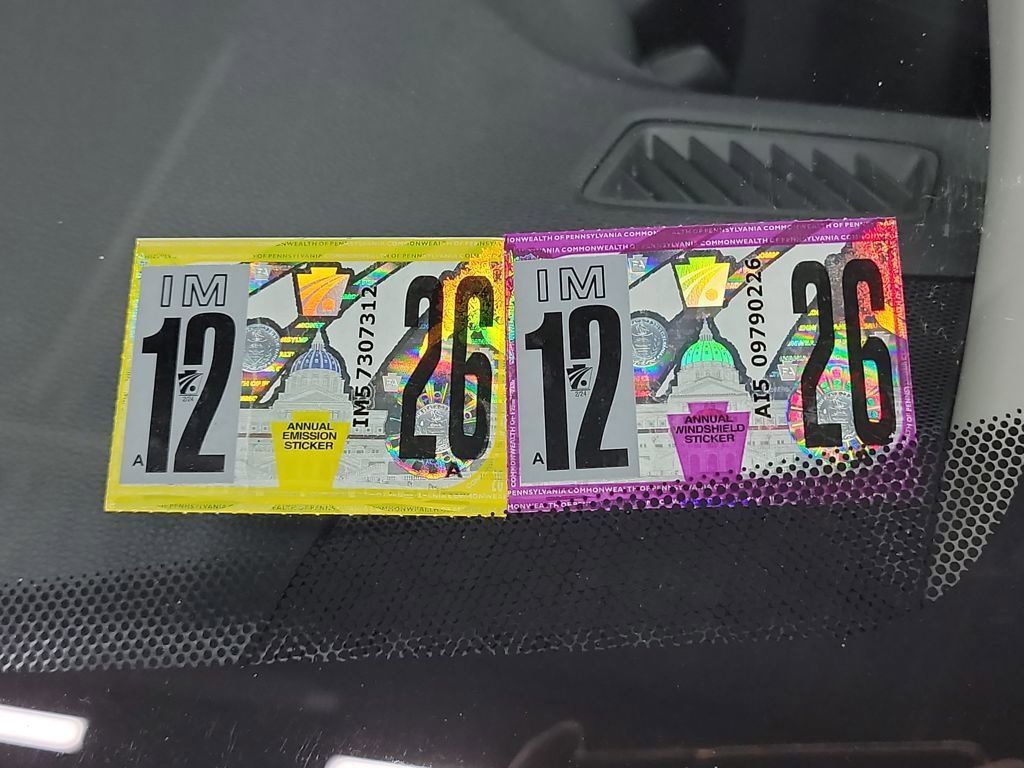 Used 2024 Toyota RAV4 XLE image 21