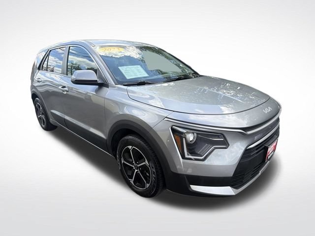 Used 2023 Kia Niro LX FWD image 7