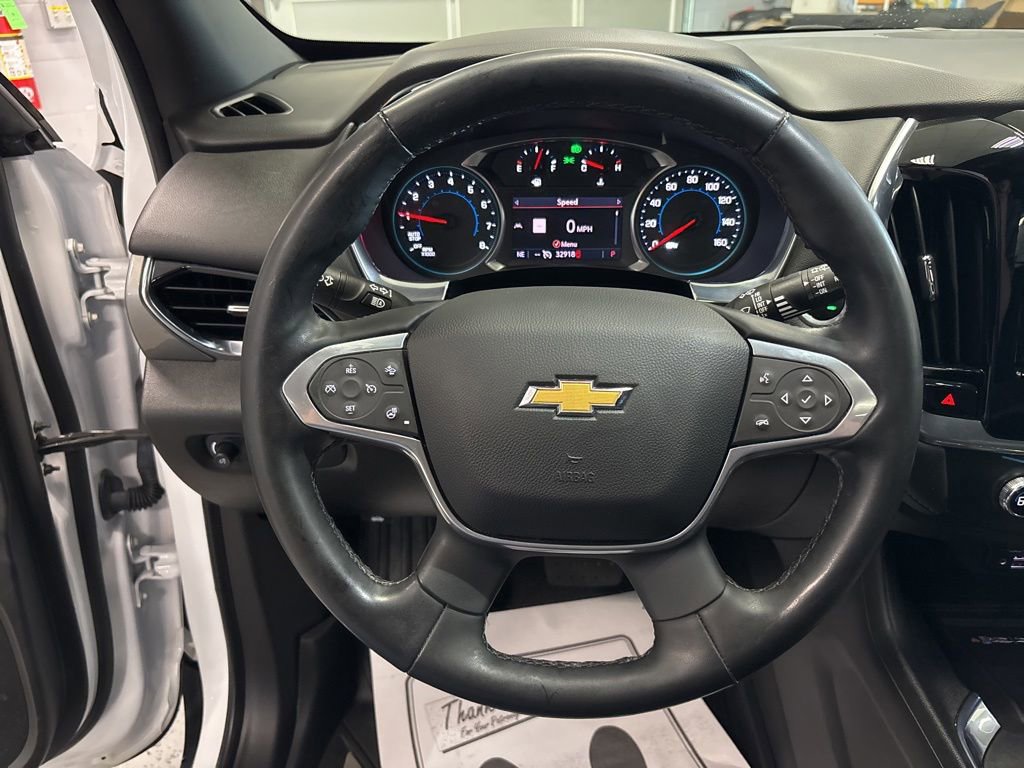 Used 2023 Chevrolet Traverse LT AWD/4WD image 20