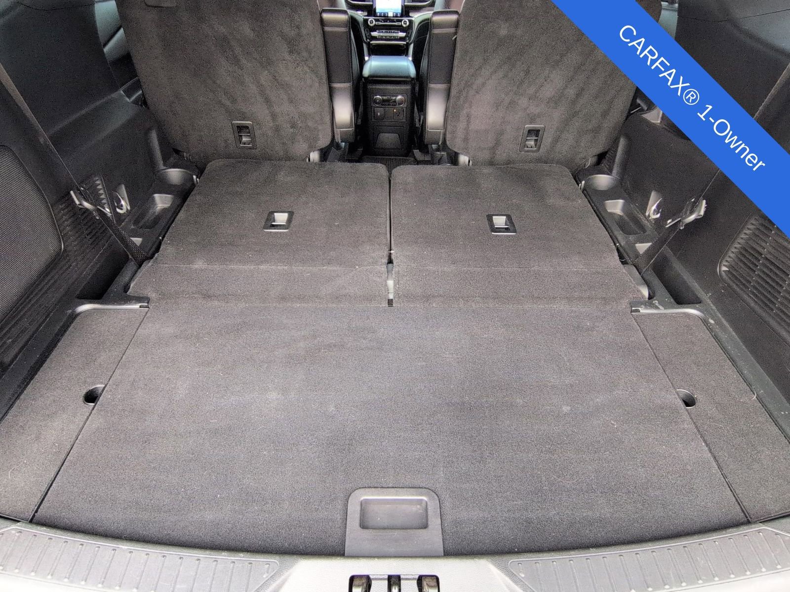 Used 2024 Ford Explorer Platinum w/ Technology Package image 40