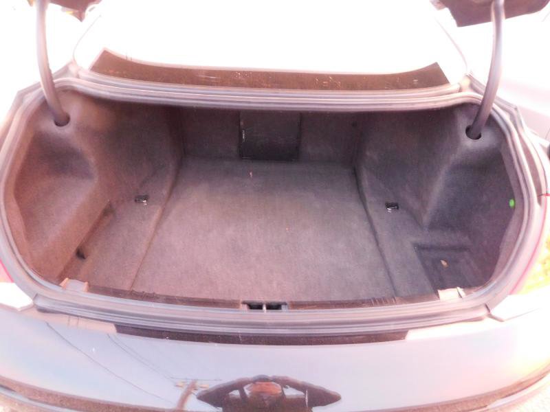 Used 2006 BMW M6 Coupe image 15