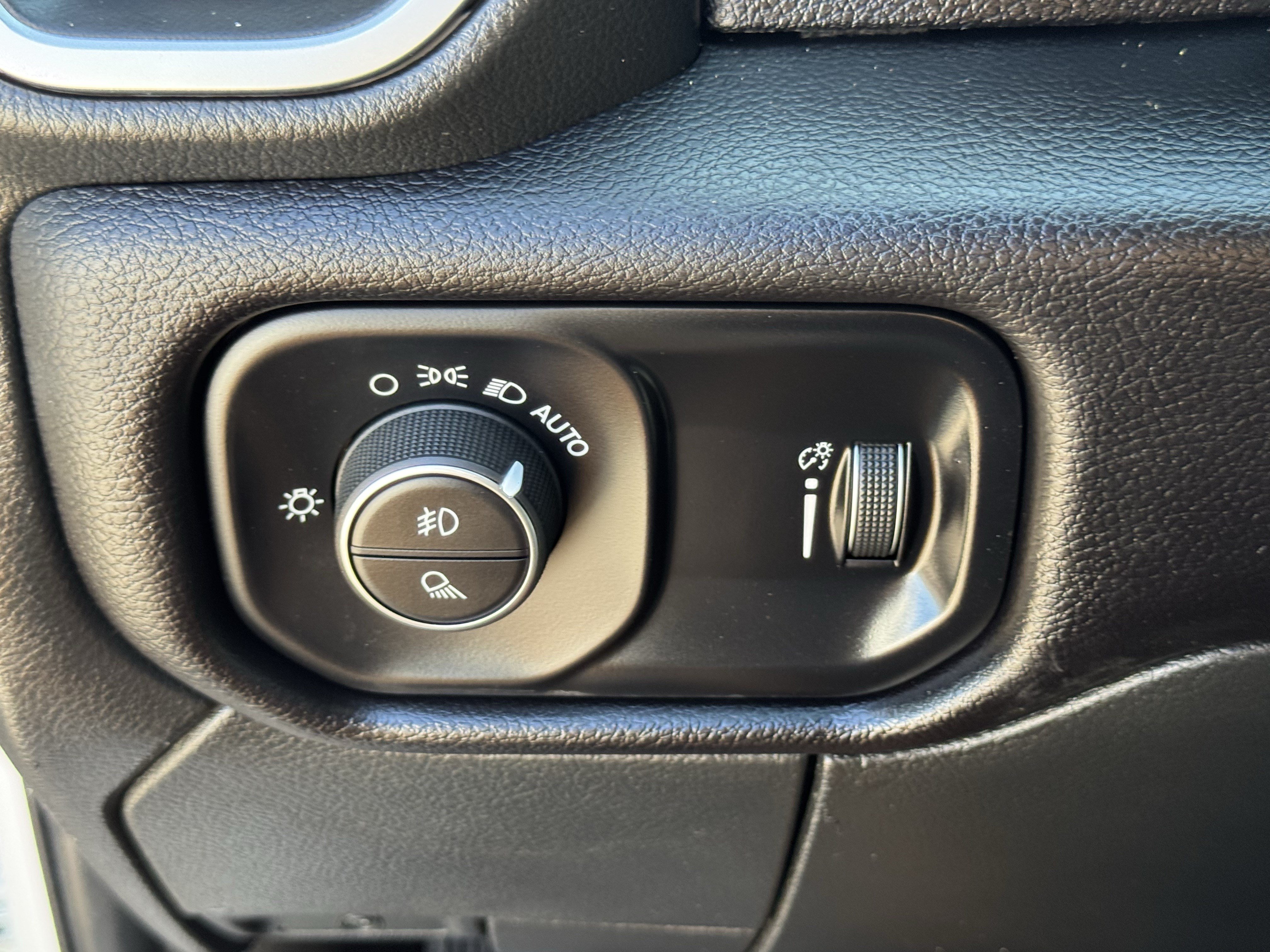 Used 2025 RAM 2500 Lone Star AWD/4WD image 20