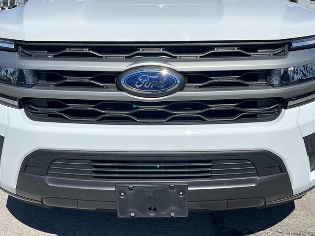 Used 2023 Ford Expedition XLT image 38