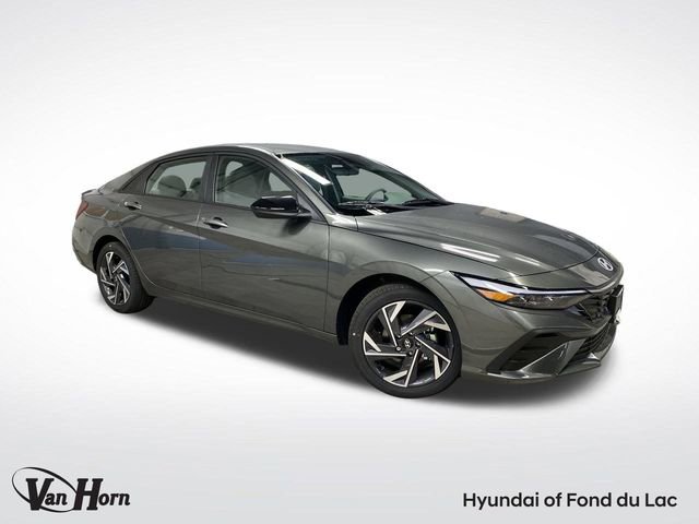 New 2025 Hyundai Elantra Sport
