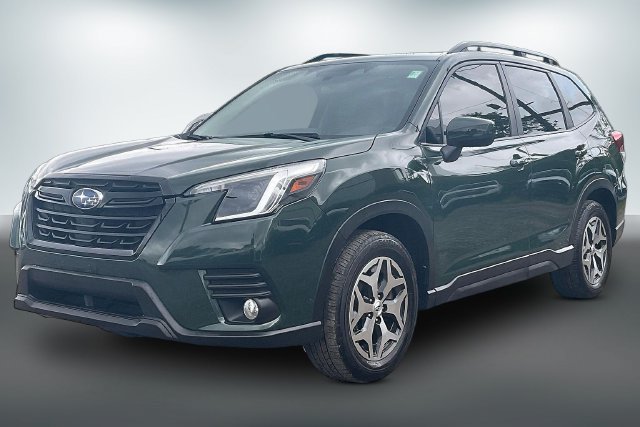 Used 2022 Subaru Forester Premium AWD/4WD image 3