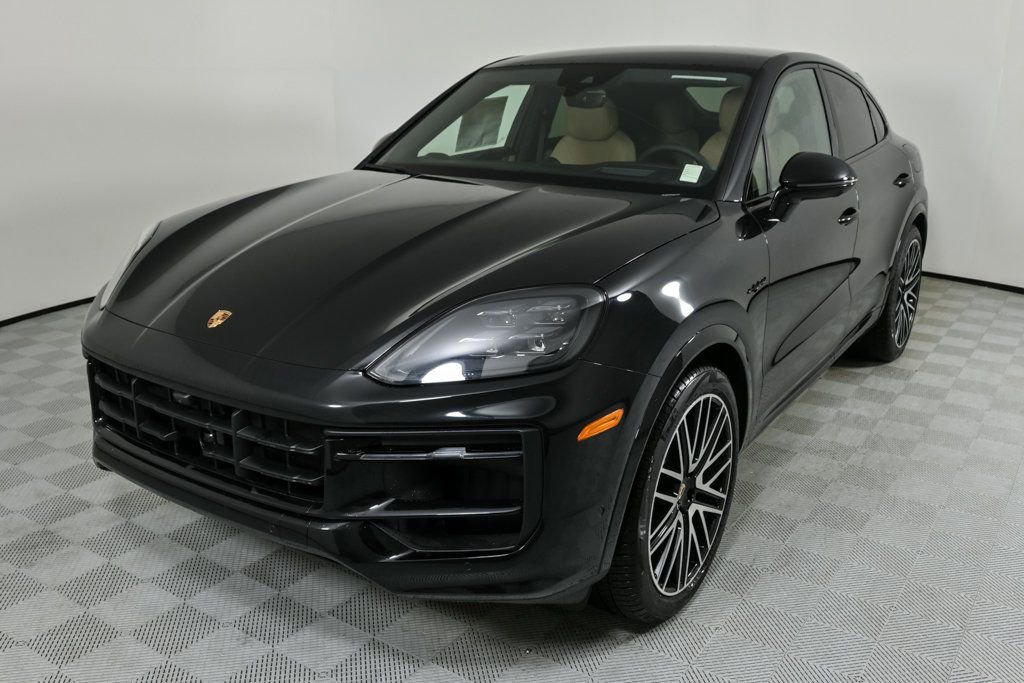 New 2025 Porsche Cayenne S