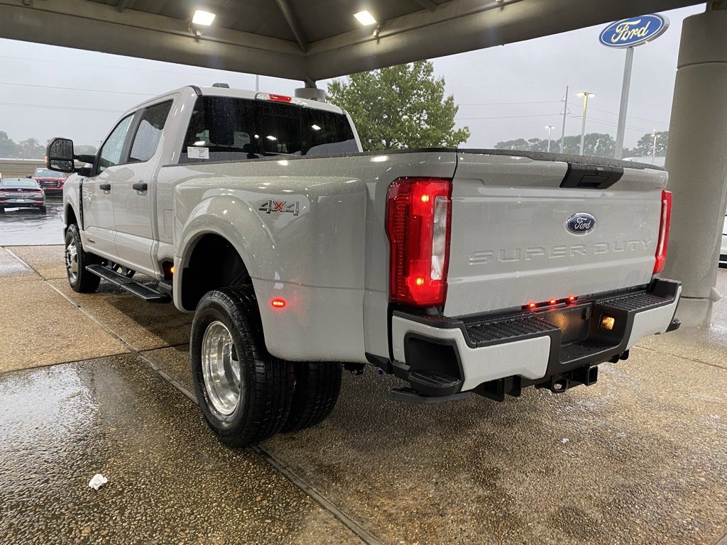 New 2026 Ford F350 XL w/ STX Appearance Package image 5