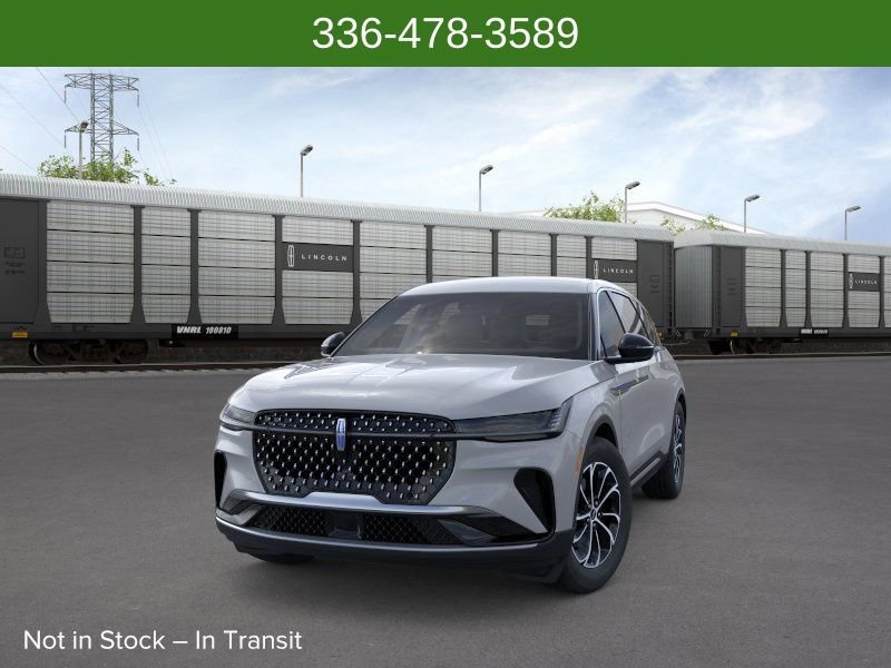 New 2026 Lincoln Nautilus Premier AWD/4WD image 2