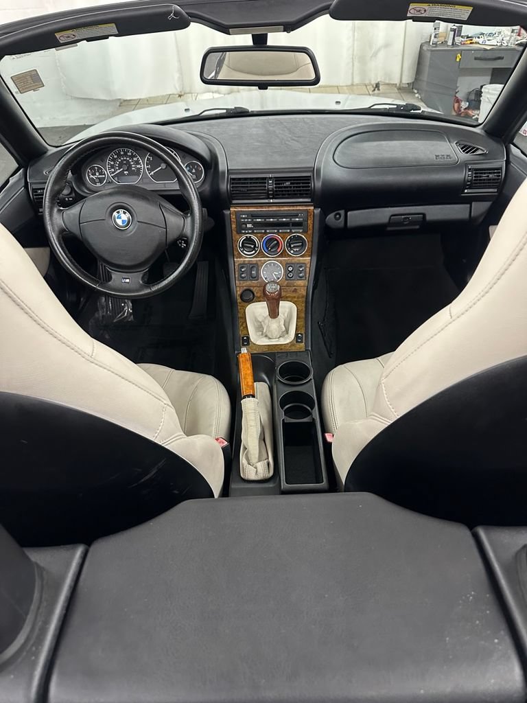 Used 2001 BMW Z3 3.0i RWD image 21