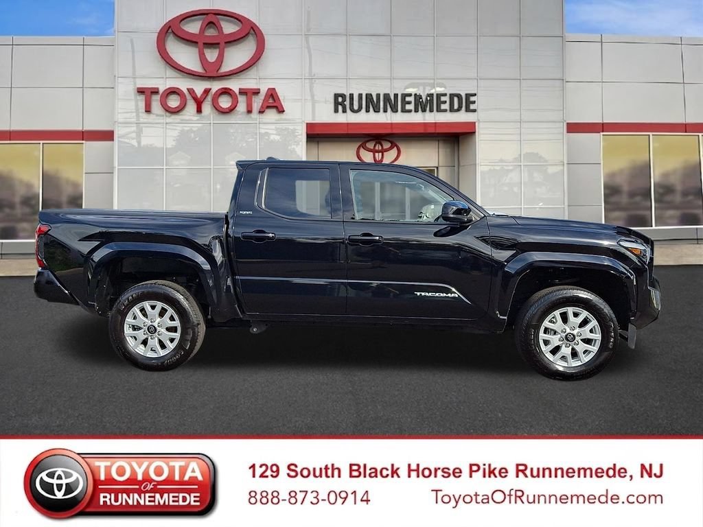 Certified 2026 Toyota Tacoma SR5 AWD/4WD image 7