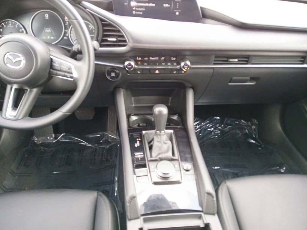 Used 2024 MAZDA MAZDA3 s FWD image 11