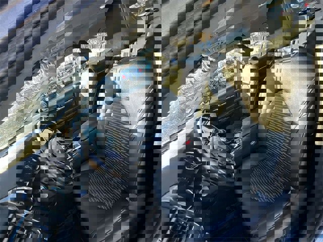 Used 2020 Toyota Camry SE image 15