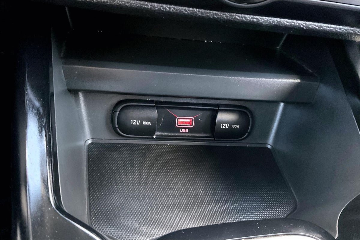 Used 2022 Kia Soul LX w/ Technology Package FWD image 23