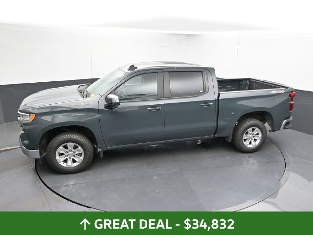 Used 2025 Chevrolet Silverado 1500 LT AWD/4WD image 43