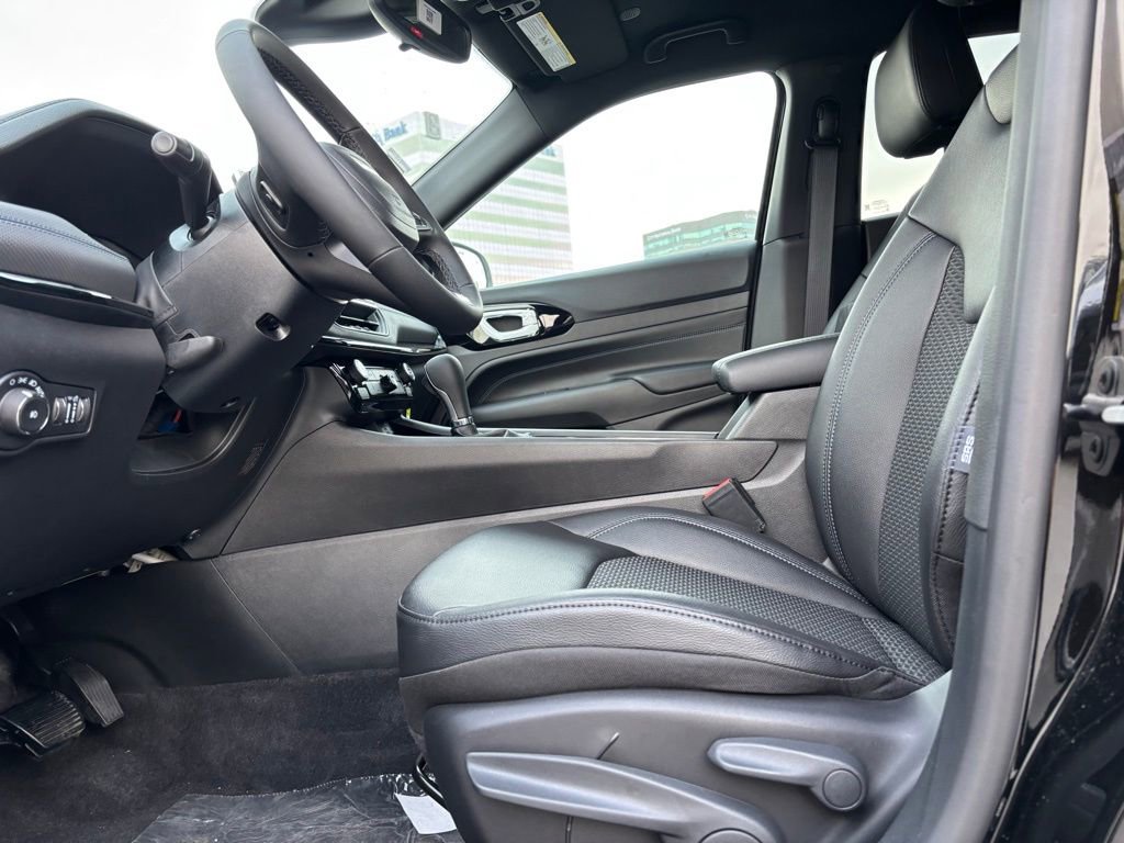 New 2026 Jeep Compass Altitude image 11