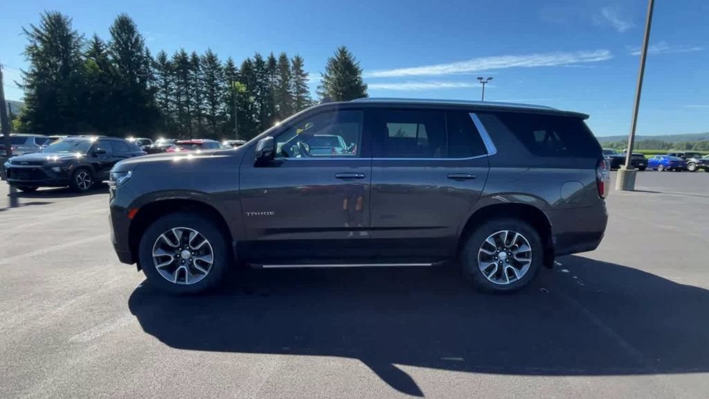Used 2021 Chevrolet Tahoe LT w/ LT Signature Package AWD/4WD image 5