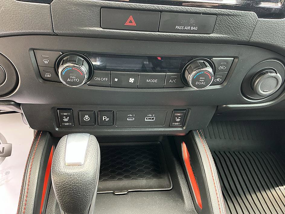 Used 2022 Nissan Frontier Pro-X RWD image 16