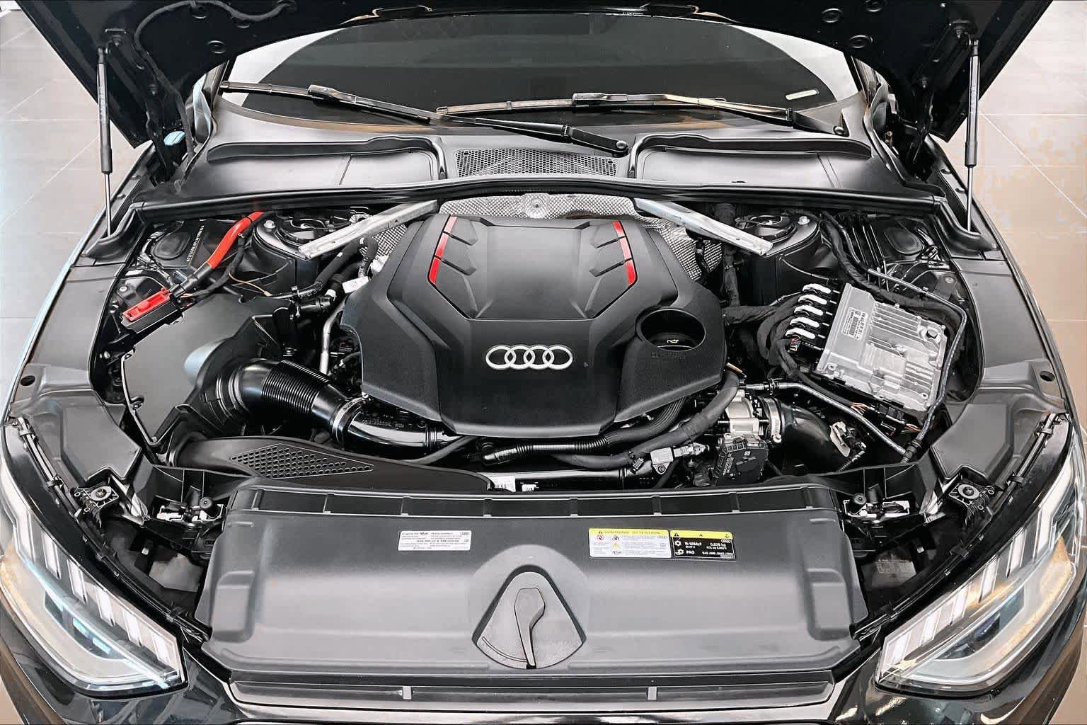 Used 2023 Audi S4 Premium Plus w/ Premium Plus Package AWD/4WD image 29