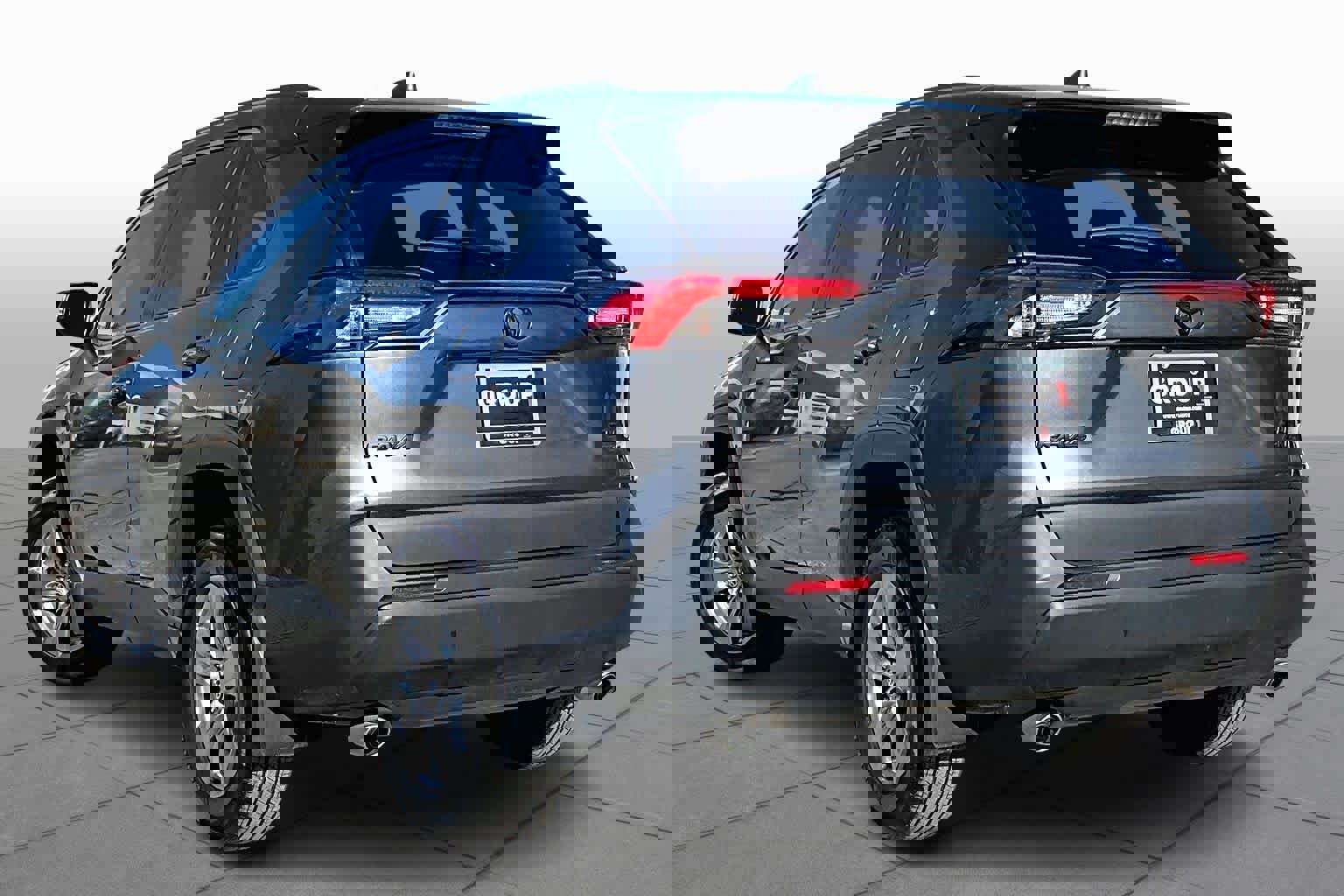 Used 2023 Toyota RAV4 XLE image 12