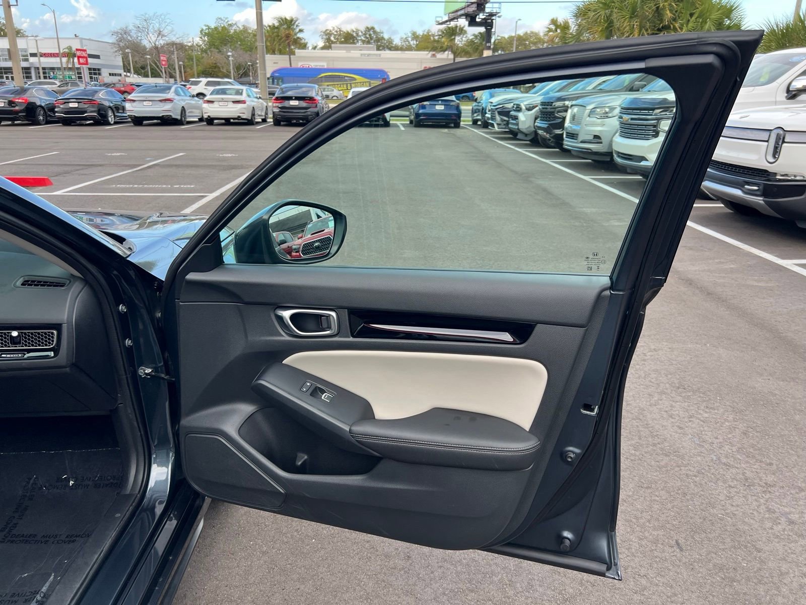 Used 2023 Honda Civic EX-L image 50