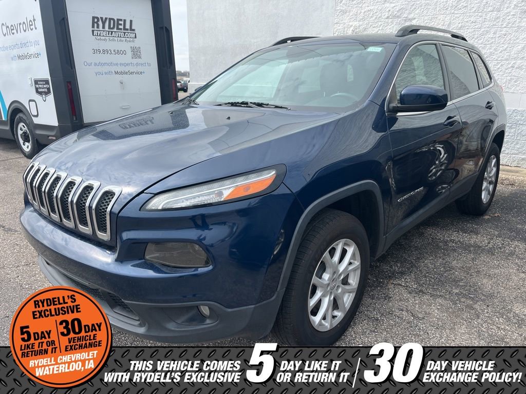 Used 2018 Jeep Cherokee Latitude Plus image 3