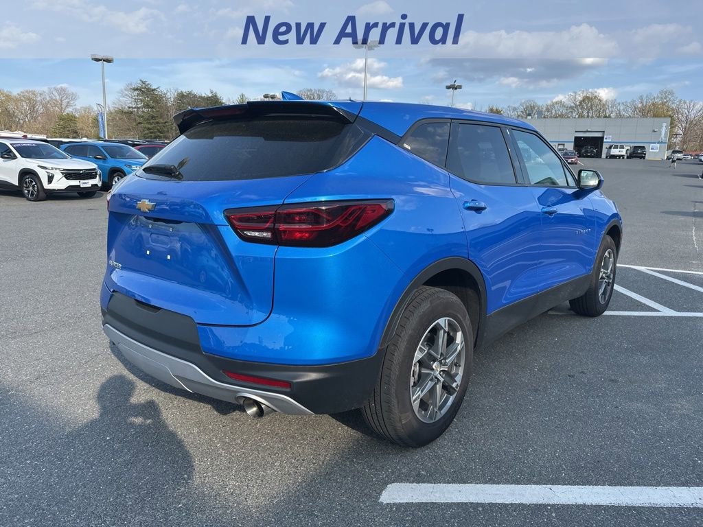 Used 2025 Chevrolet Blazer LT image 7