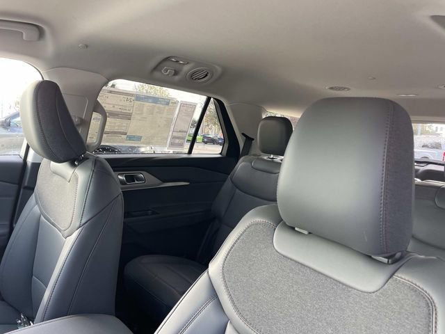 New 2026 Ford Explorer Active w/ Active Comfort Package image 20