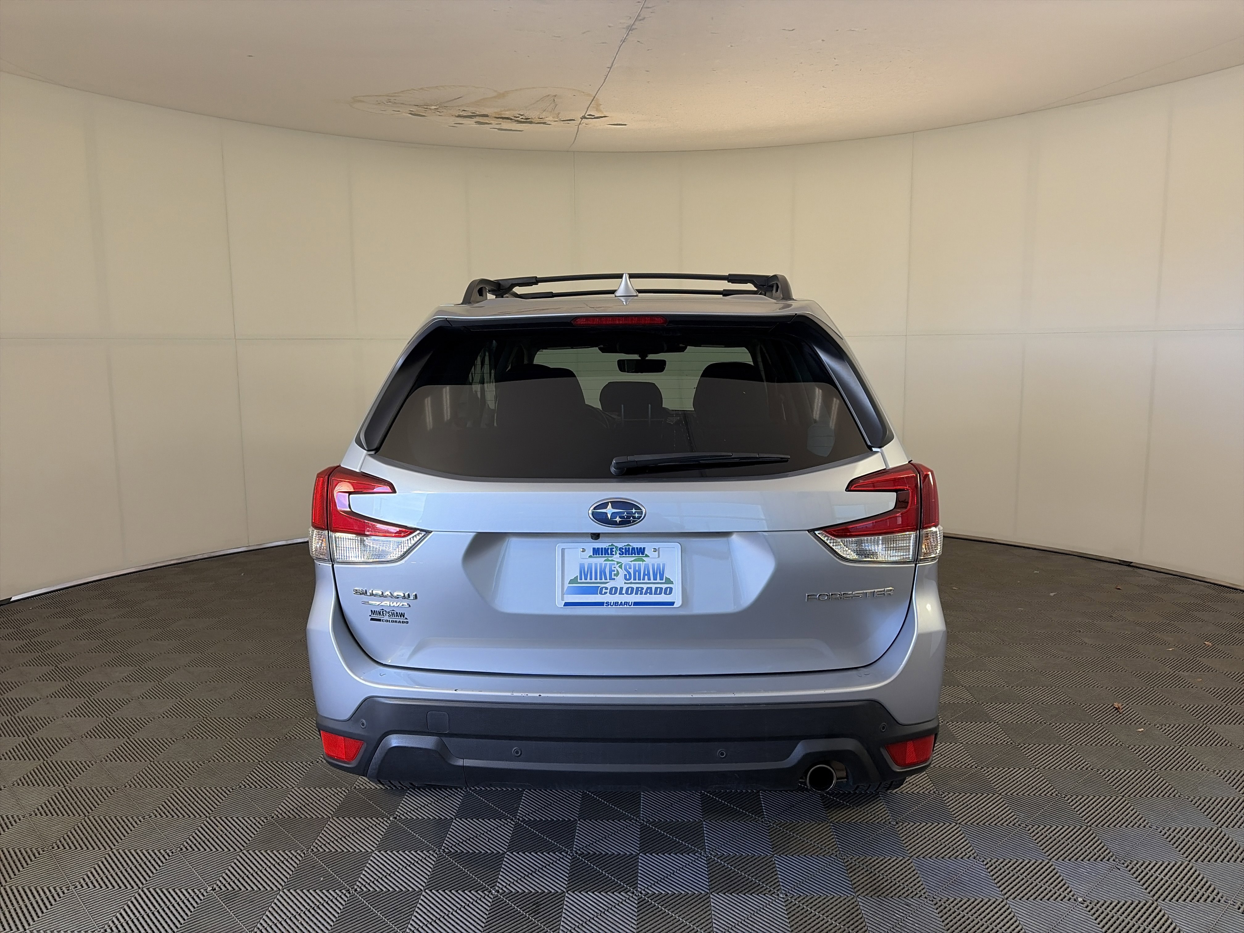 Used 2023 Subaru Forester Limited image 12