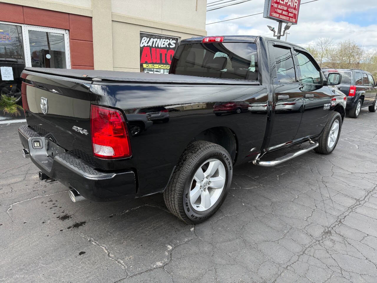 Used 2013 RAM 1500 Express AWD/4WD image 5