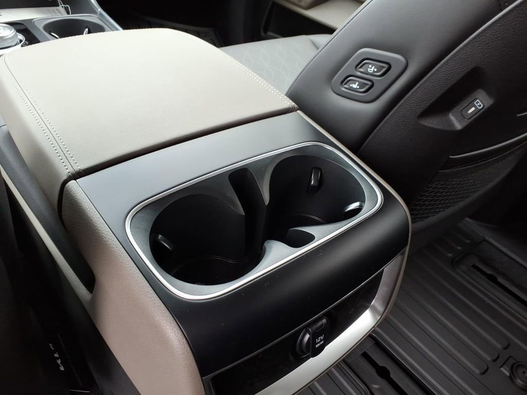 New 2026 Kia Carnival EX image 12