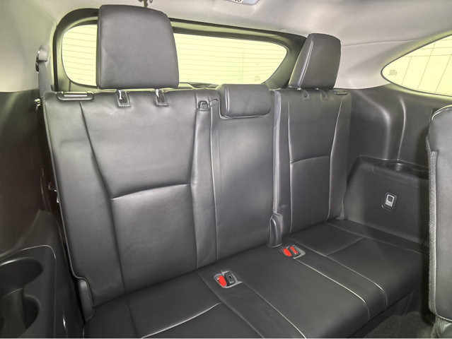 Used 2023 Toyota Highlander XLE image 35