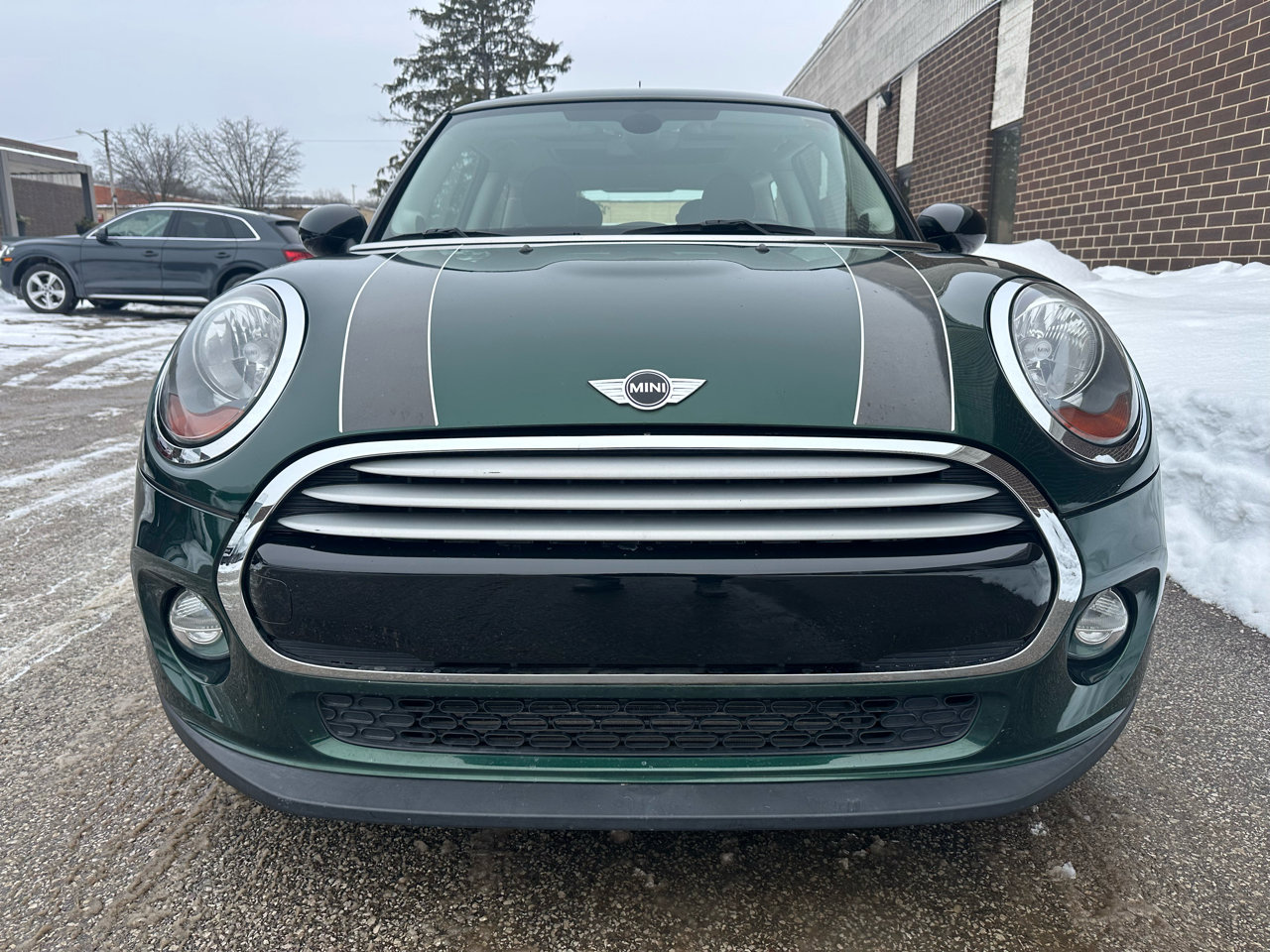 Used 2015 MINI Cooper 2-Door Hardtop image 10