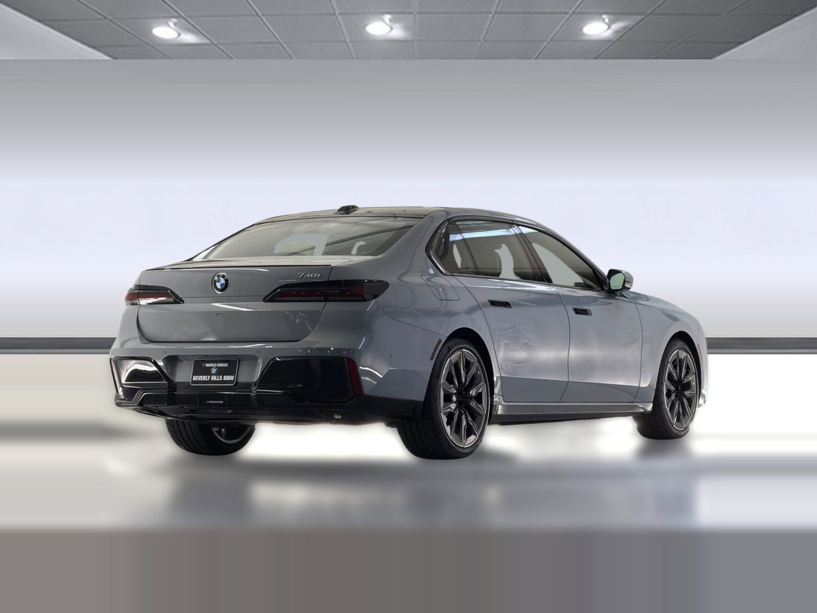 New 2026 BMW 740i w/ Premium Package image 9