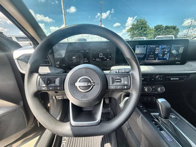 Used 2026 Nissan Kicks S FWD image 11