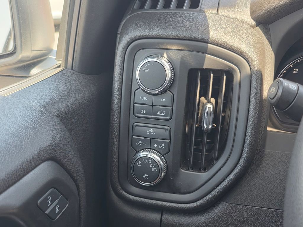 Used 2024 GMC Sierra 1500 Pro w/ Pro Value Package image 34