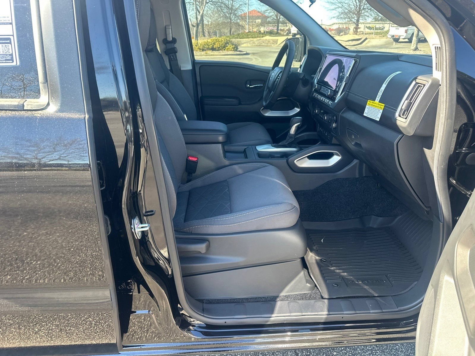 New 2026 Nissan Frontier SV w/ SV Convenience Package RWD image 13