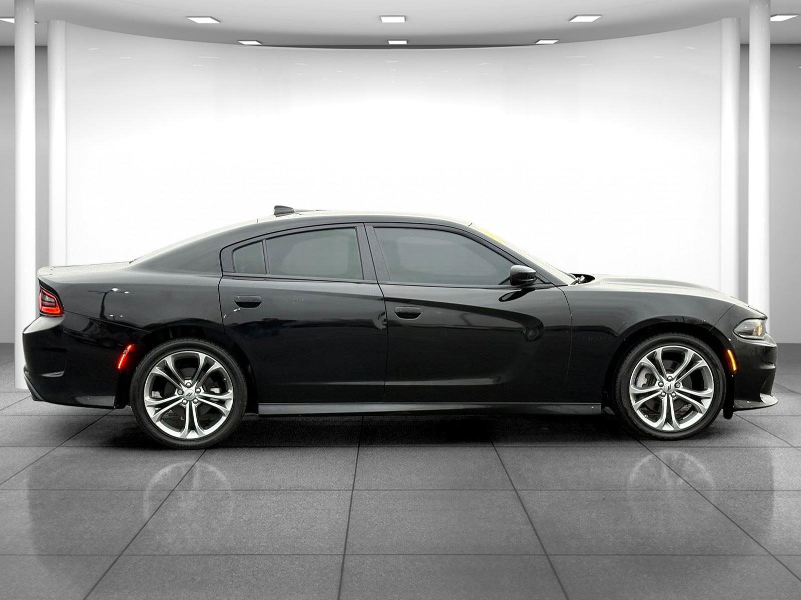 Used 2022 Dodge Charger R/T image 8