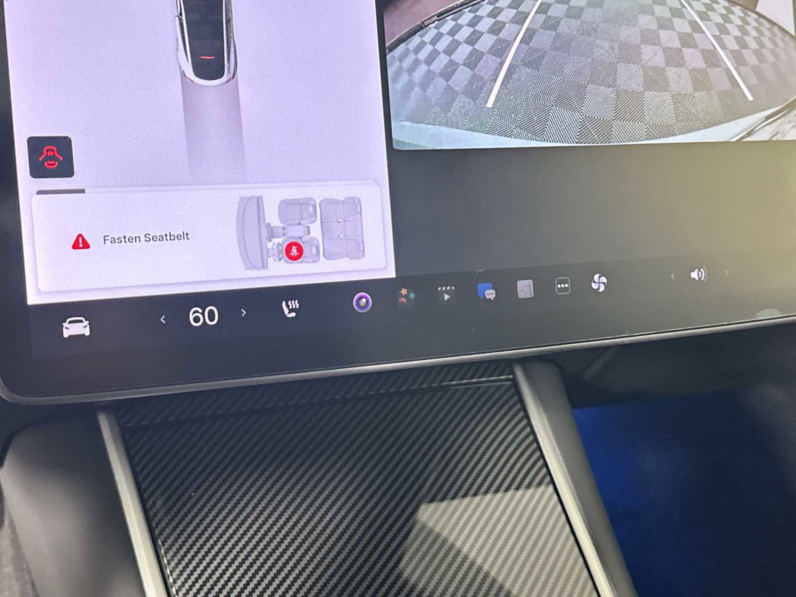 Used 2021 Tesla Model Y Long Range AWD/4WD image 29