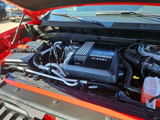 Used 2025 Chevrolet Silverado 1500 LT RWD image 28