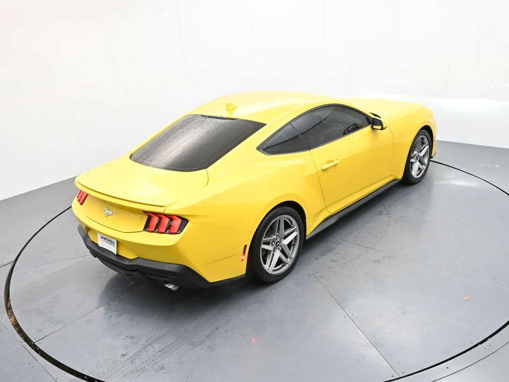 Used 2024 Ford Mustang Premium image 25