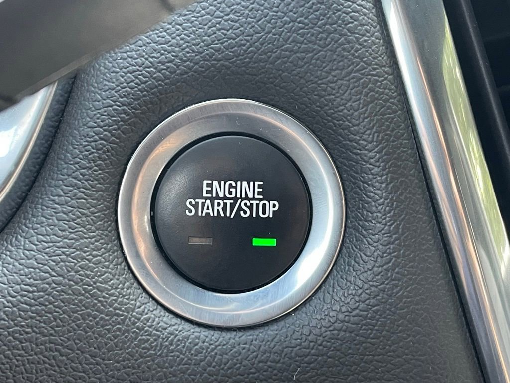 Used 2023 Chevrolet Traverse LT AWD/4WD image 34