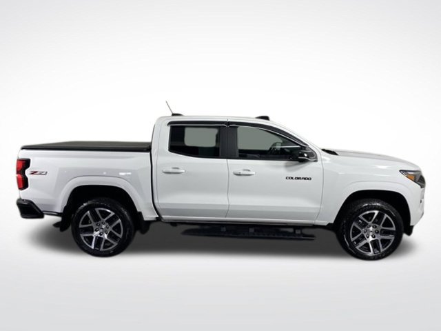 Used 2023 Chevrolet Colorado Z71 w/ Z71 Convenience Package 2 AWD/4WD image 10