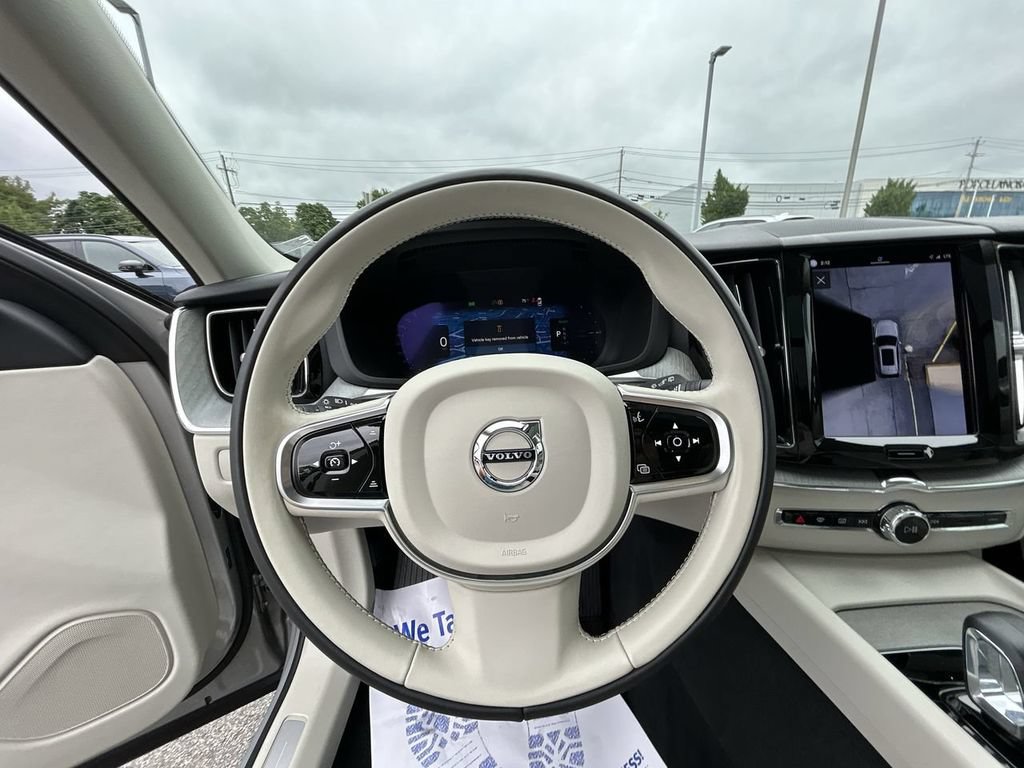 Certified 2024 Volvo XC60 T8 Plus w/ Climate Package AWD/4WD image 18