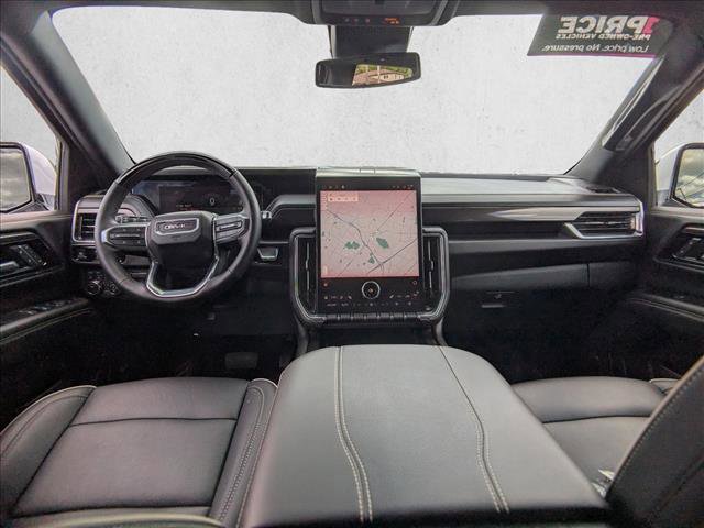 Used 2025 GMC Yukon Elevation AWD/4WD image 17