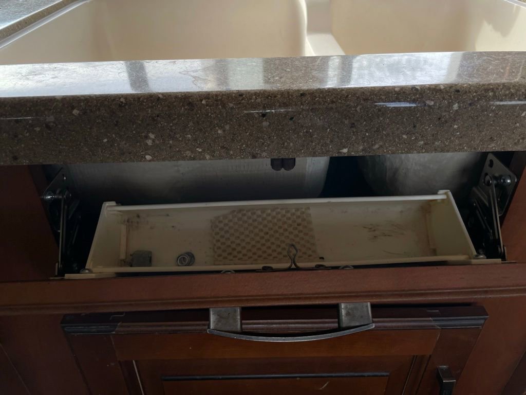 Used 2013 Ford E-450 and Econoline 450 Super Duty w/ Motorhome Prep Pkg RWD image 66