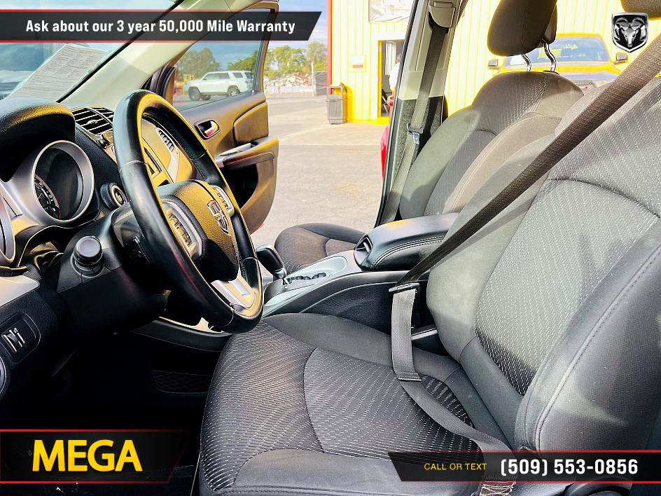 Used 2018 Dodge Journey SXT w/ Blacktop Package image 18