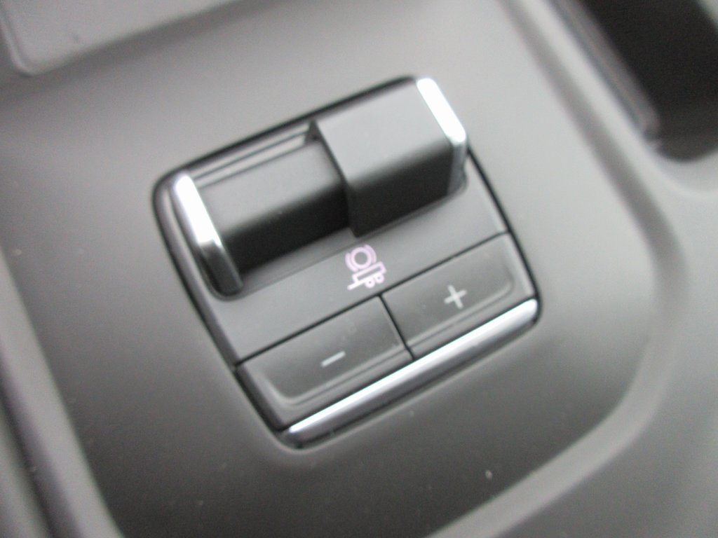 New 2026 GMC Sierra 3500 Denali Ultimate image 21