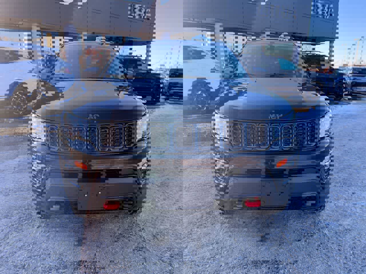 Used 2020 Jeep Compass Trailhawk image 29